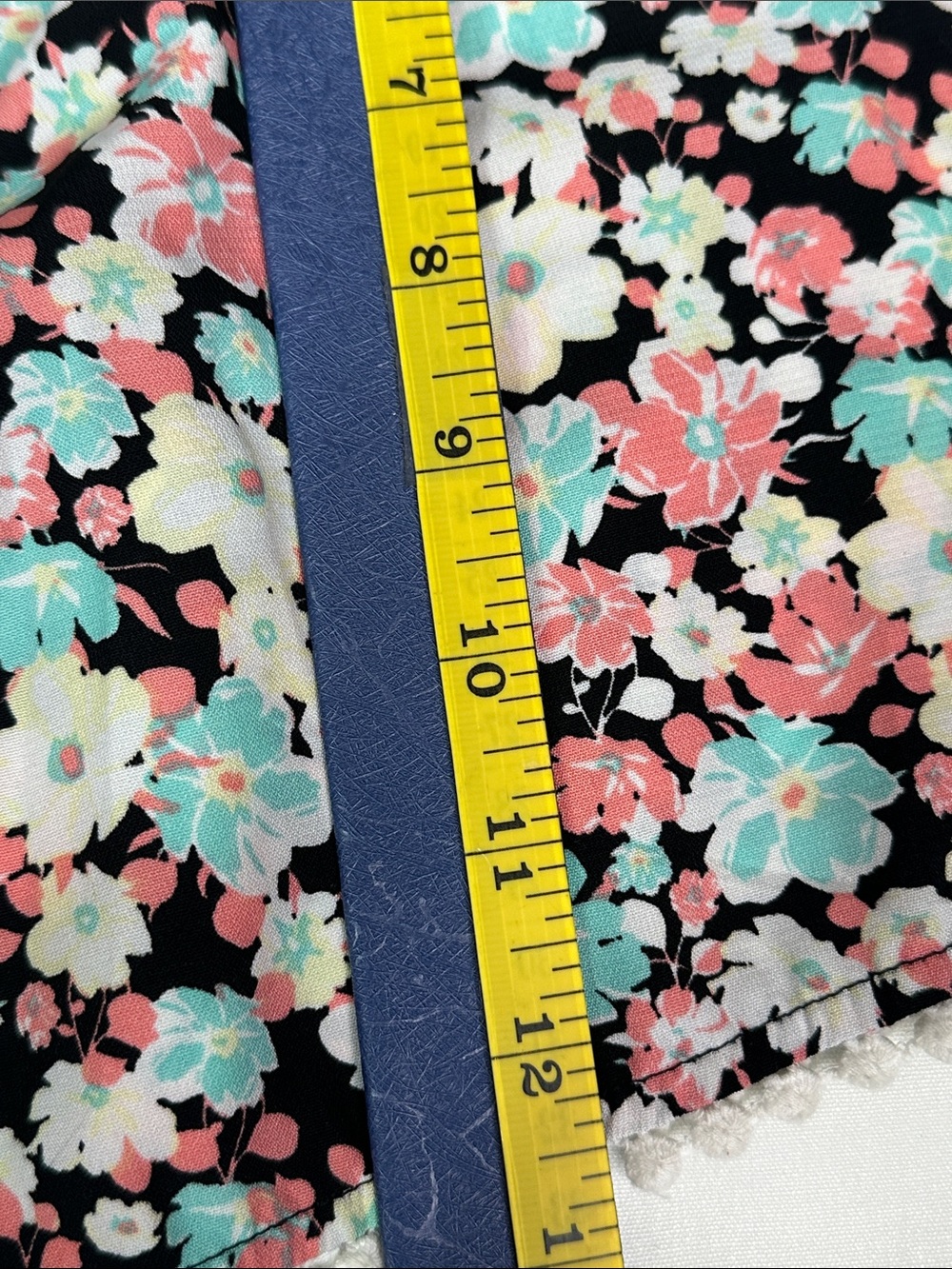 Faded Glory Girls XL 14-16 Floral Pull-On Shorts Pom-Pom Trim - Picture 8 of 12